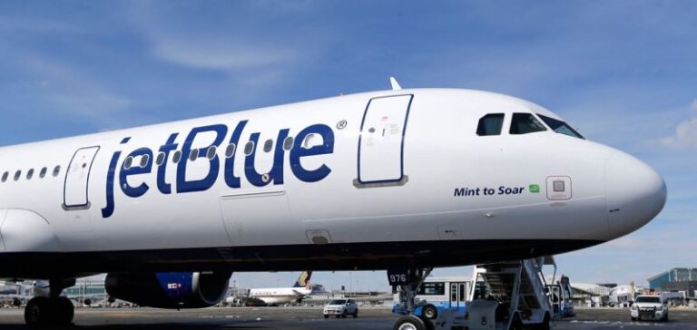 Viajar por 49 dólares en avión con JetBlue: Muy Barato