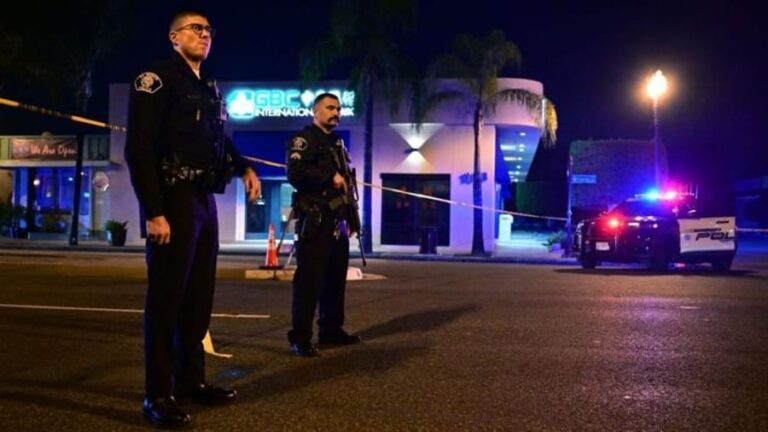 Mueren 3 personas en tiroteo en Los Ángeles