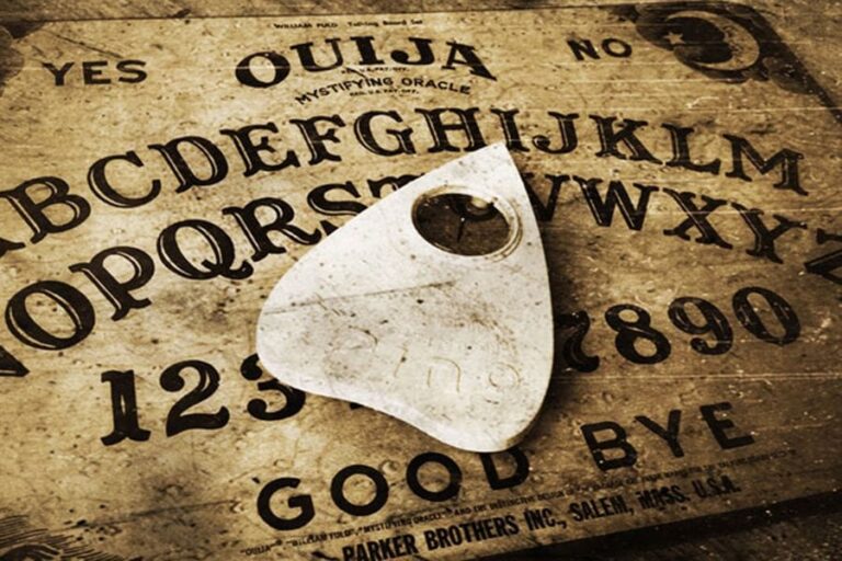 Descubre cómo funciona la Ouija