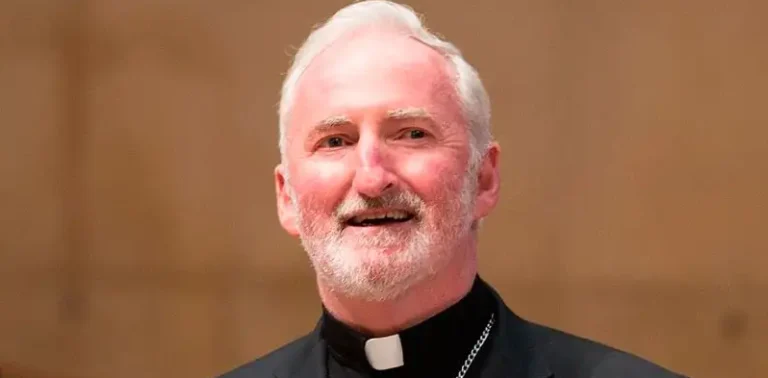 Obispo auxiliar de Los Ángeles muere baleado