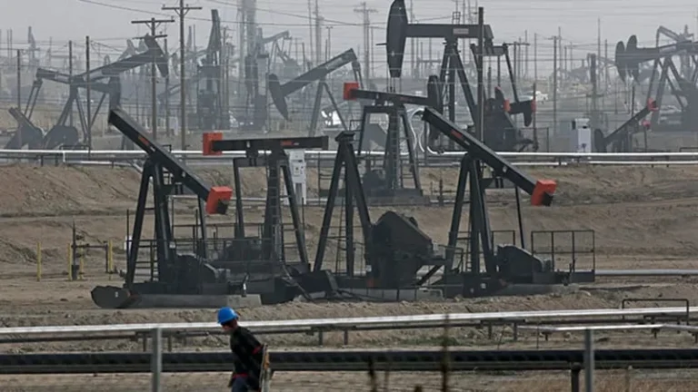 Newsom hace un cambio que genera retroceso del petróleo