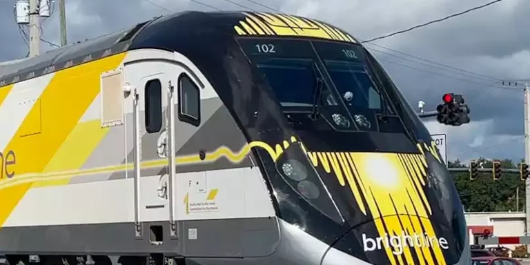 Super tren Brightline: El transporte de Florida al futuro