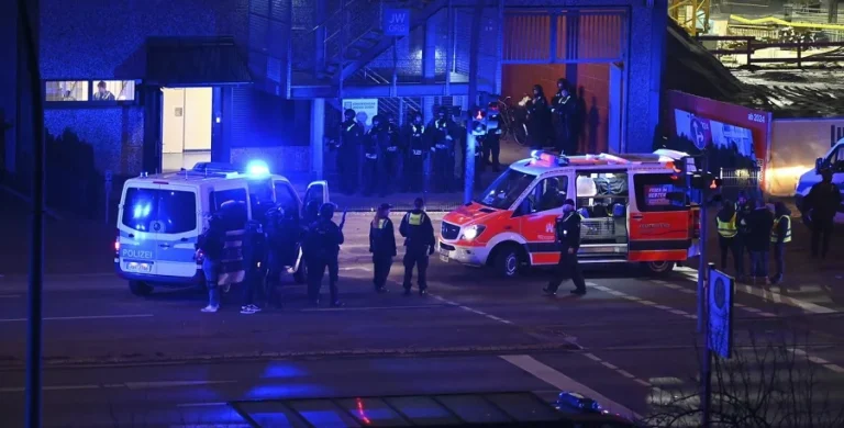 Siete muertos en tiroteo en Salón de Testigos de Jehová en Alemania