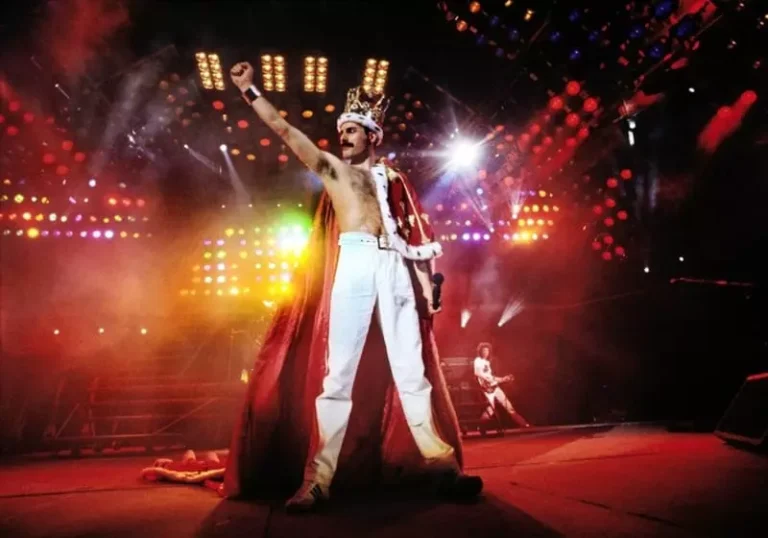 Se subastan objetos de Freddie Mercury