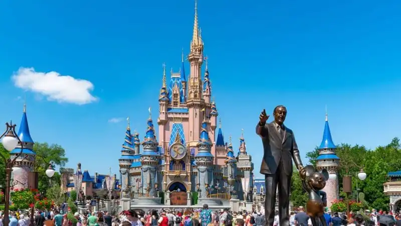 Disney World pagará impuestos según DeSantis