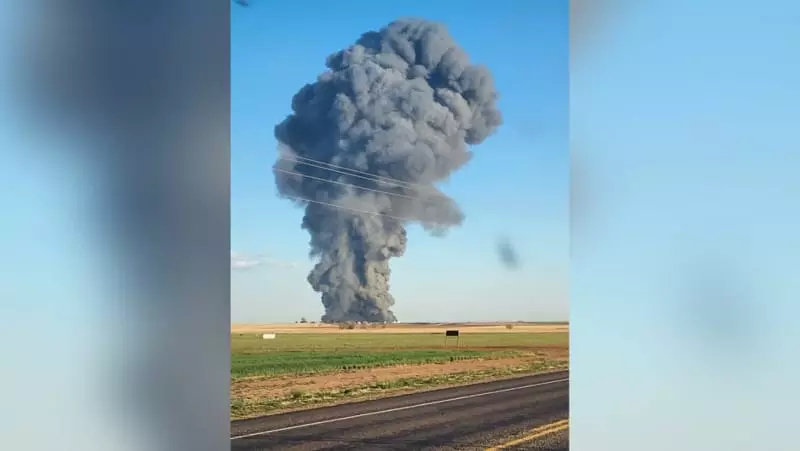 Explosión e incendio en Texas