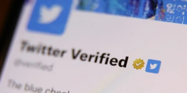 Medios y compañías pierden la verificación en Twitter